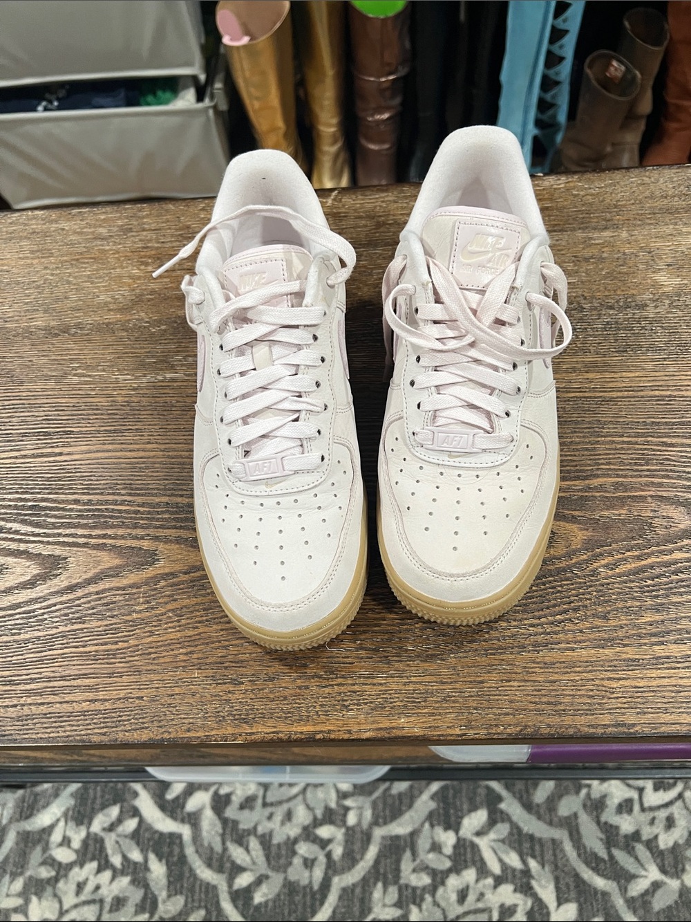 Nike Women’s Low Top Sneakers in Pale Pink with Gum Sole